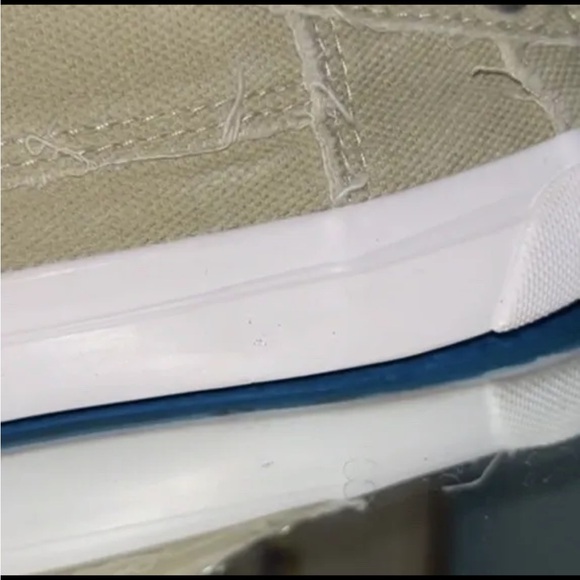 Sold - Picture 6 of 6